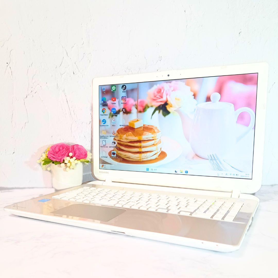 動作良好❣️爆速SSD✨️初心者OK✨️薄型ノートパソコン✨️オシャレなゴールド