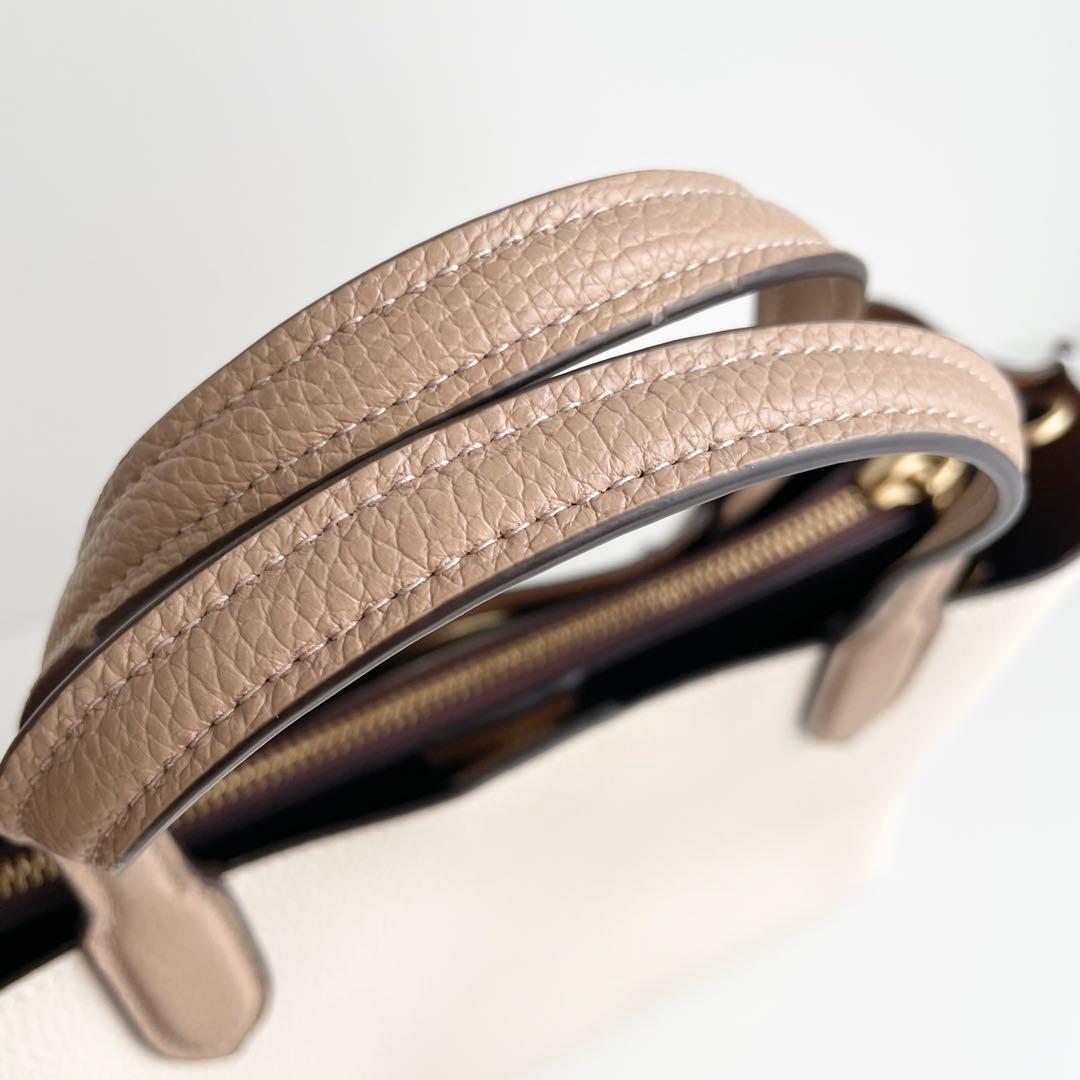 コーチ COACH ハンドバッグ ウィロウ トート 24 ティーローズ ほぼ新品