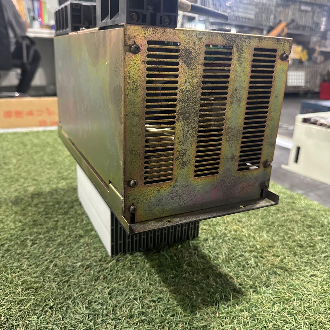 5Y298 TOSHIBA 東芝 サーボアンプ AR56A 動作保証