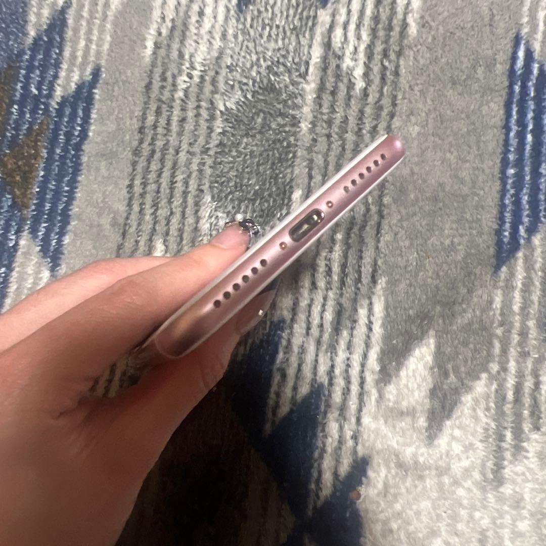 Apple iPhone 7 256GBローズゴールド 本体　ピンク