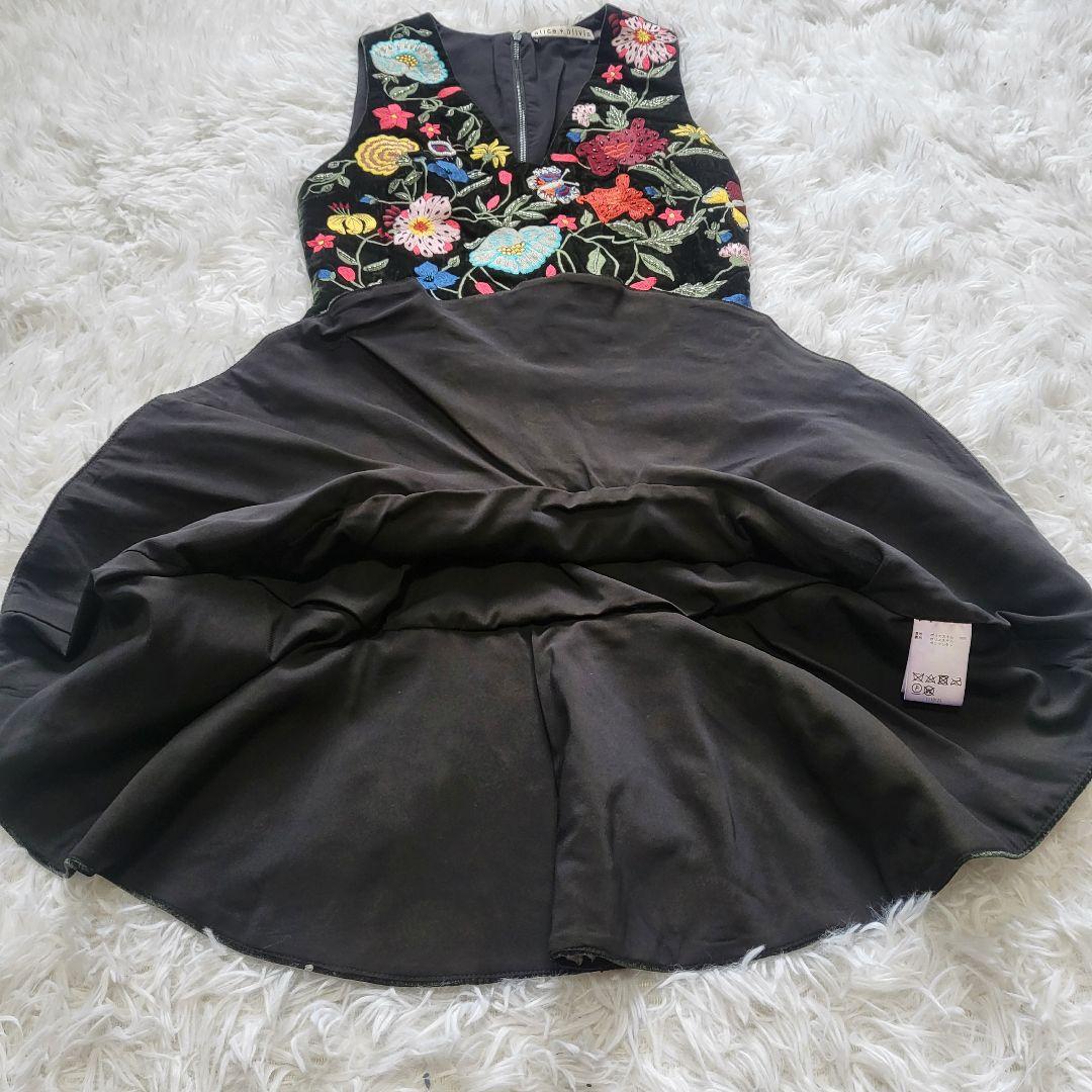 alice+olivia　アリスオリビア　花柄刺繍ワンピース　ミニドレス　xs