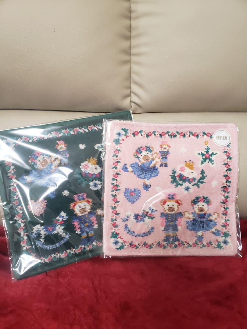 フェイラー リーベ＆リリアザナットクラッカー　ハンカチ二枚セットWEB限定