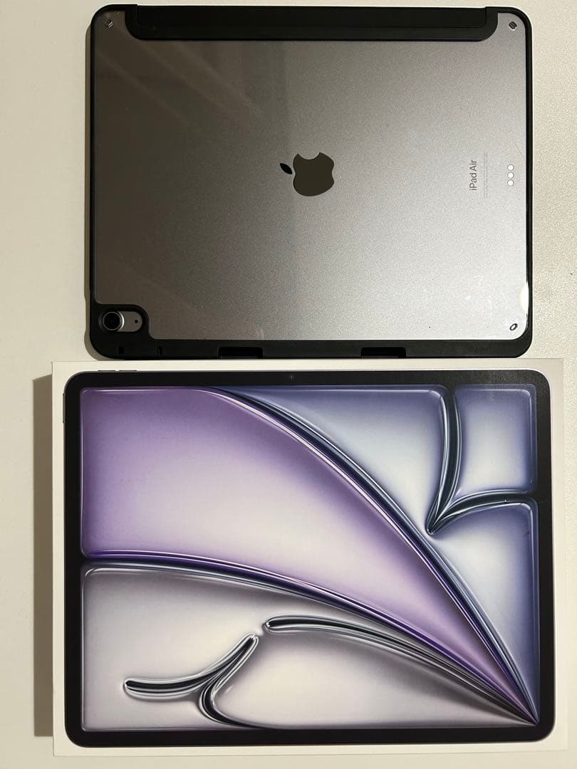 Apple iPad Air（M2）13インチ128GB スペースグレー