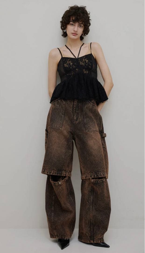 今期完売大人気　ameri vintage ビスチェキャミ黒