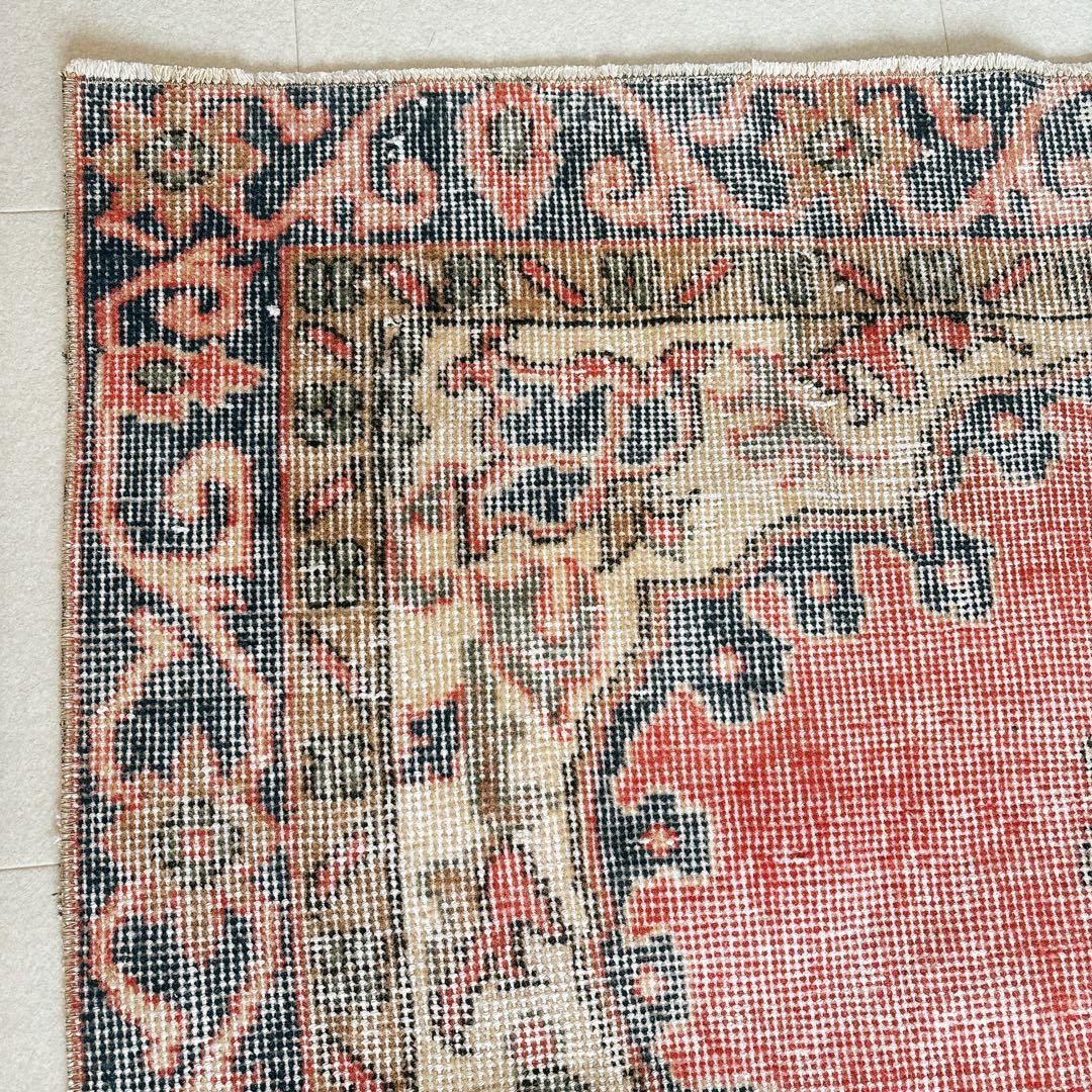 トルコ　ヴィンテージラグ　ピンク　ブルー　メダリオン