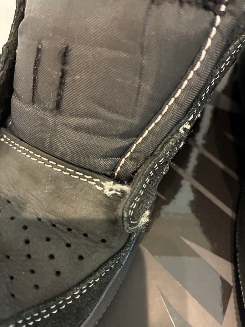 Nike Air Jordan キッズスニーカー ブラック　トラヴィススコット