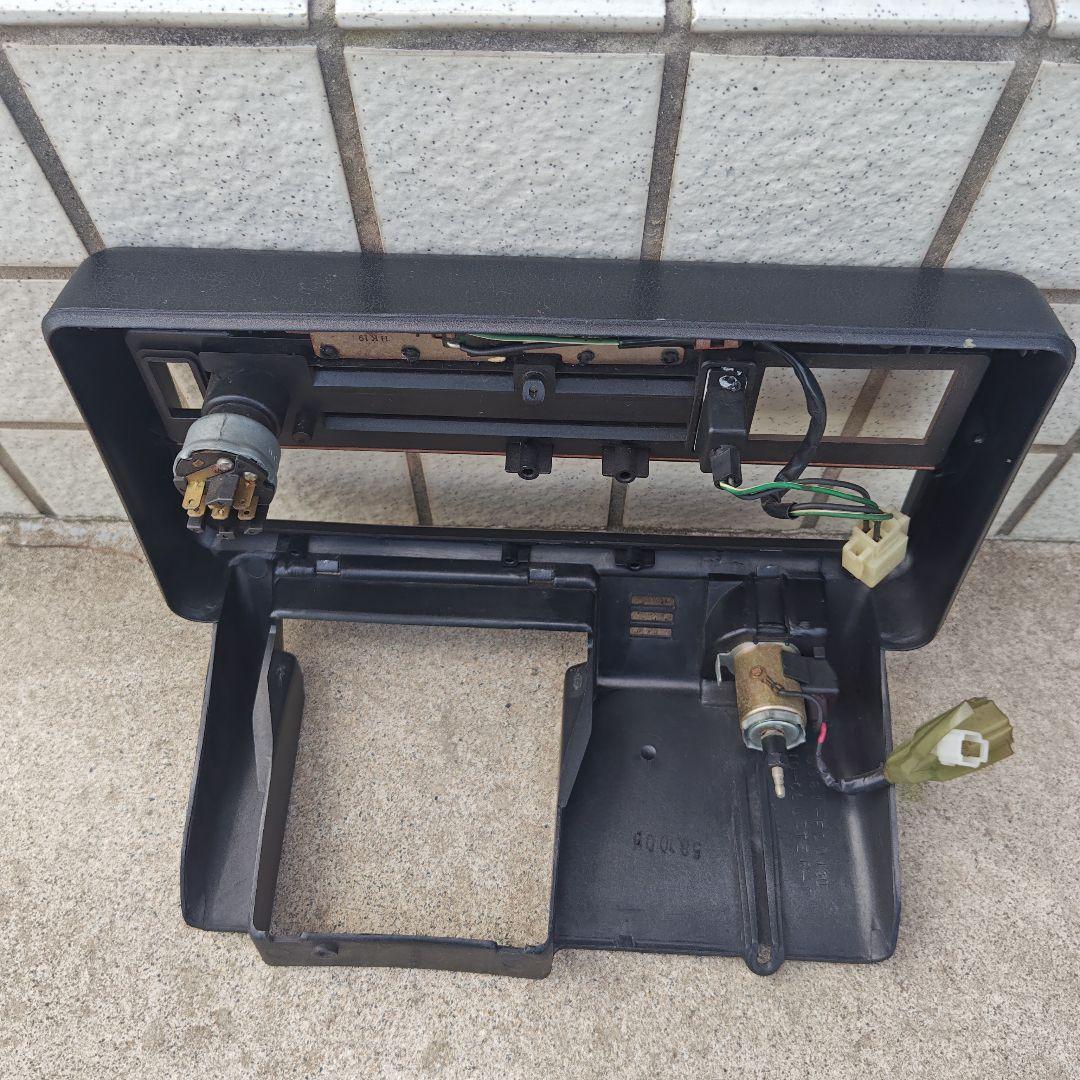 R30スカイライン エアコンパネル