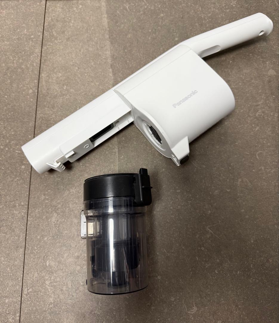 パナソニック◇コードレス スティック掃除機 MC-SB33J-W ホワイト