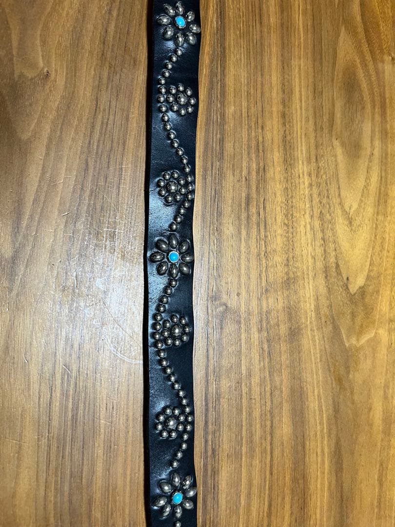 お*す様 HTC Belt 32⭐️HTCターコイズスタッズベルト/財布キムタク