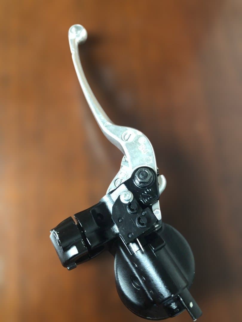 ブレーキマスターシリンダーニッシンレトロタイプ