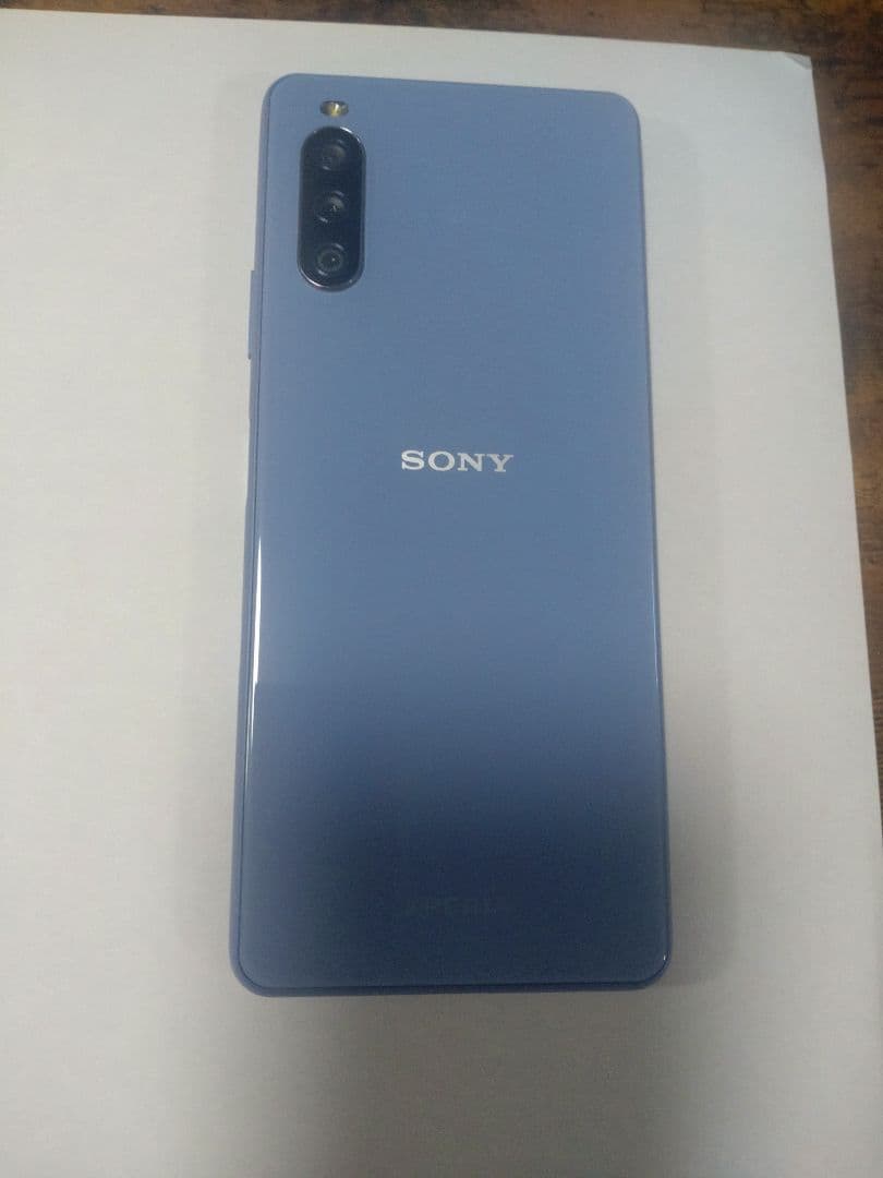 SONY XPERIA 10 III SOG04 ブルー