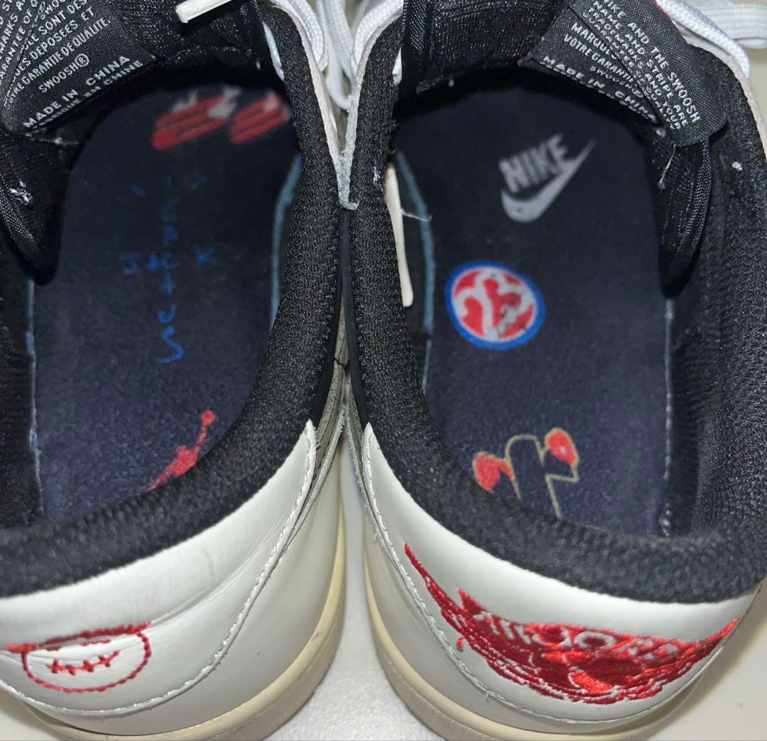 トラヴィス・スコット × ナイキ エアジョーダン1 ロー ミディアム オリーブ