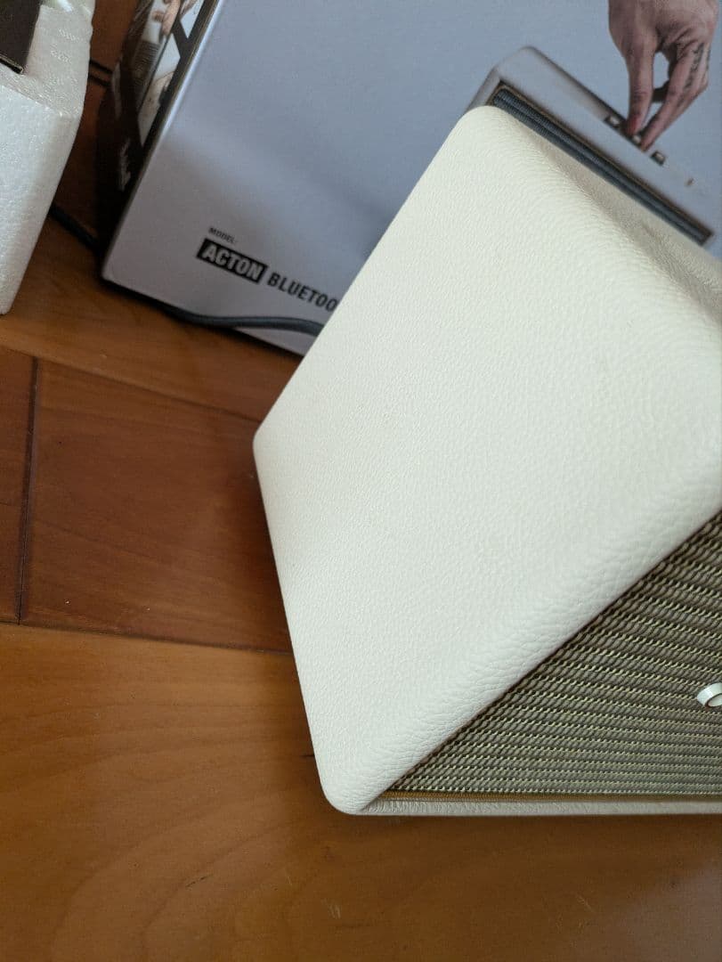 Marshall Acton Bluetoothスピーカー ホワイト　美品