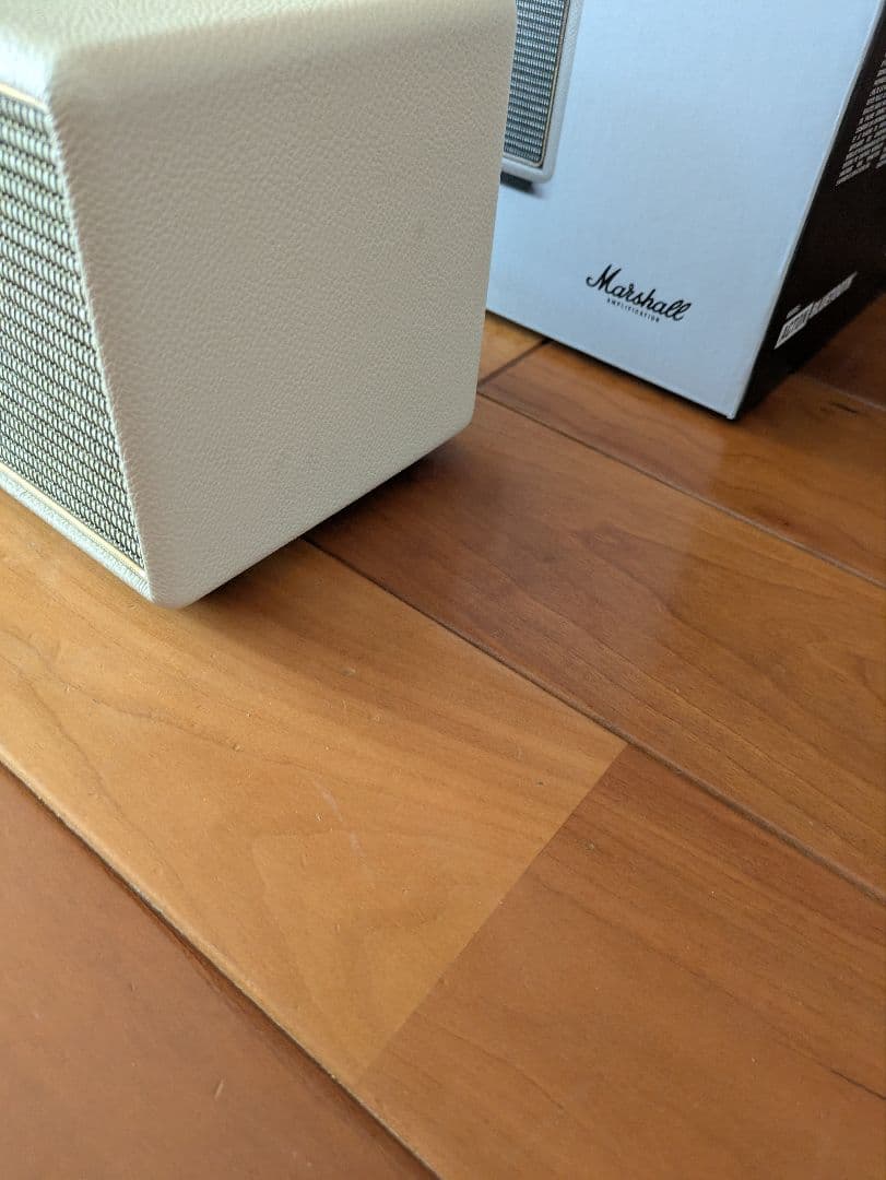 Marshall Acton Bluetoothスピーカー ホワイト　美品