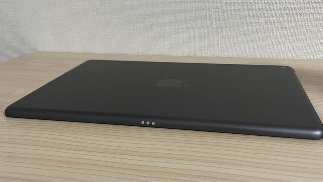 Cchan ！Apple iPad 9世代　スペースグレー 本体＋ケース