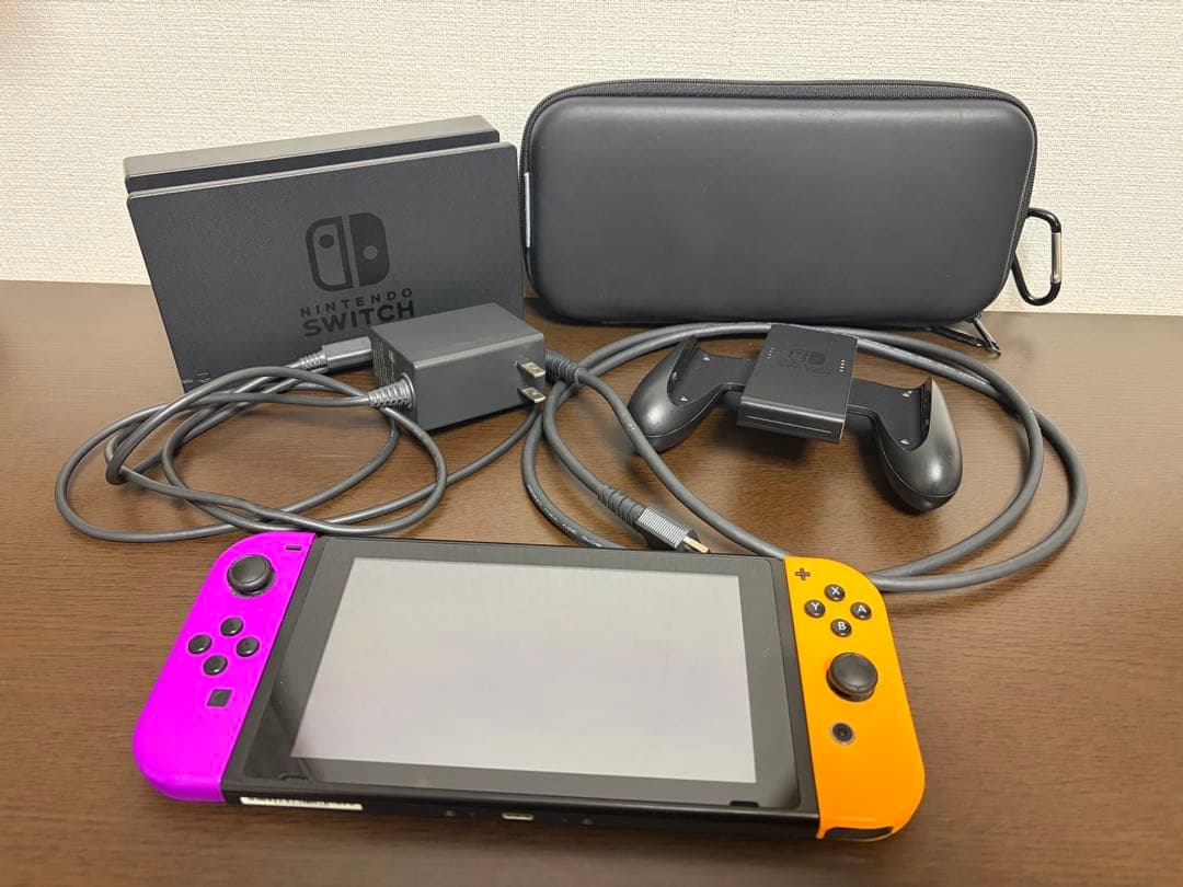 M*O様 Nintendo Switch 本体 ネオンパープル/ネオンオレンジ