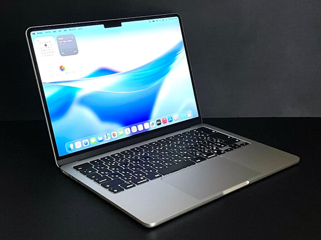 【美品】MacBook Air （M2, 2022）13.6㌅ バッテリー◎
