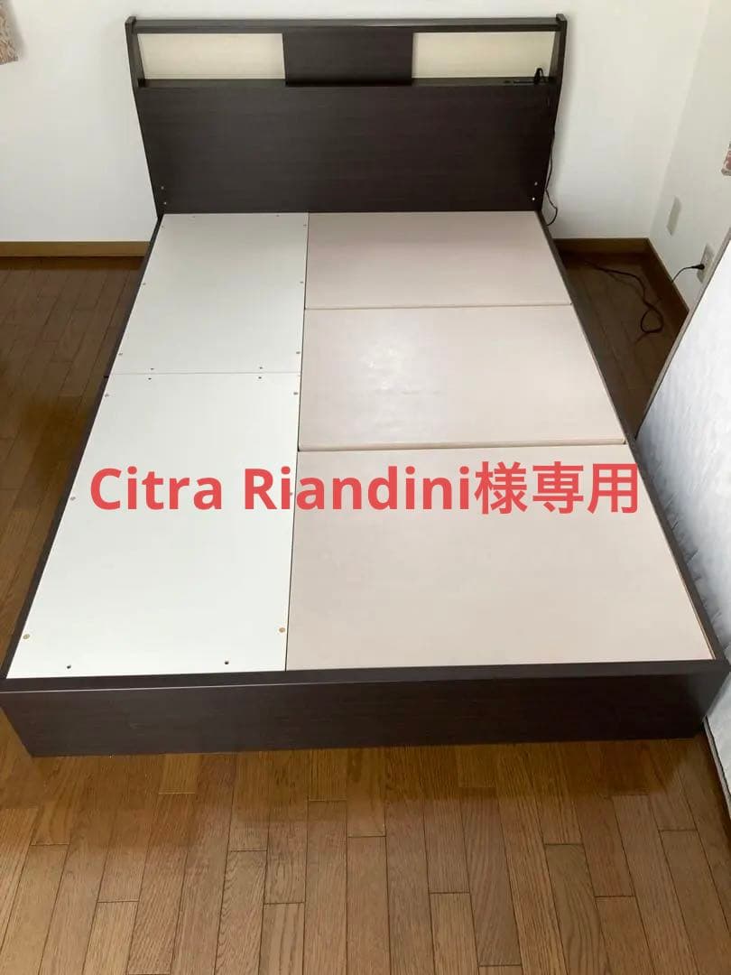 Citra Riandini ニトリダブルベッド直接受け取りのみ