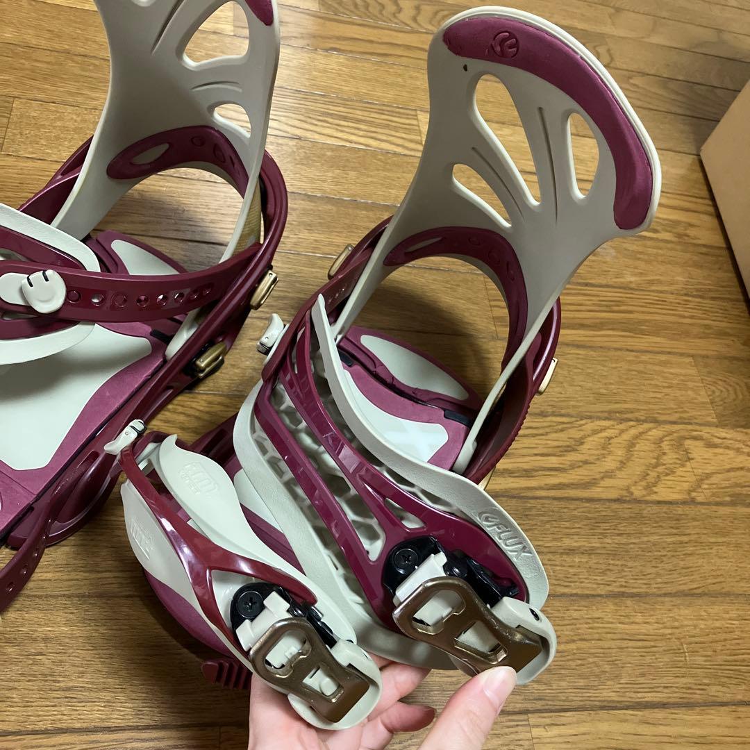 スノーボード ビンディング FLUX白/赤