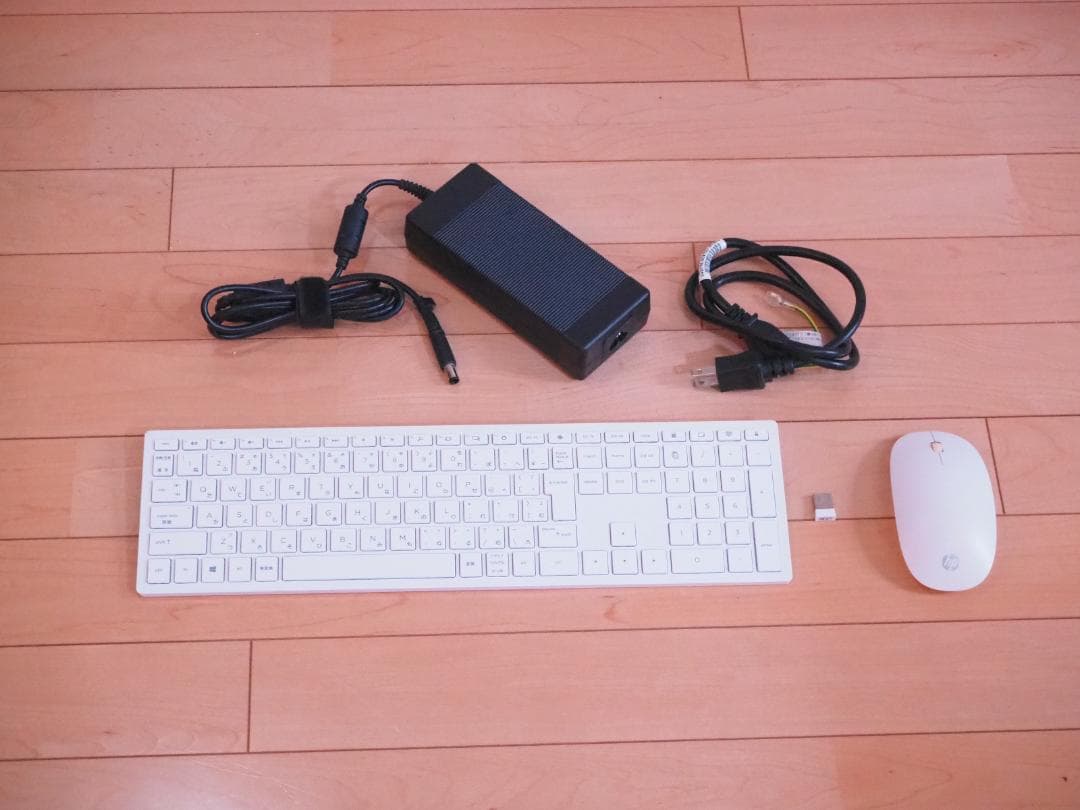 HP All-in-One PC Intel Core i7 8世代 WQHD