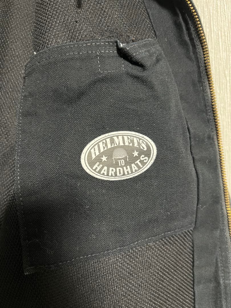 A*5様 USA 希少 刺繍 Carhartt アクティブジャケット 黒 L