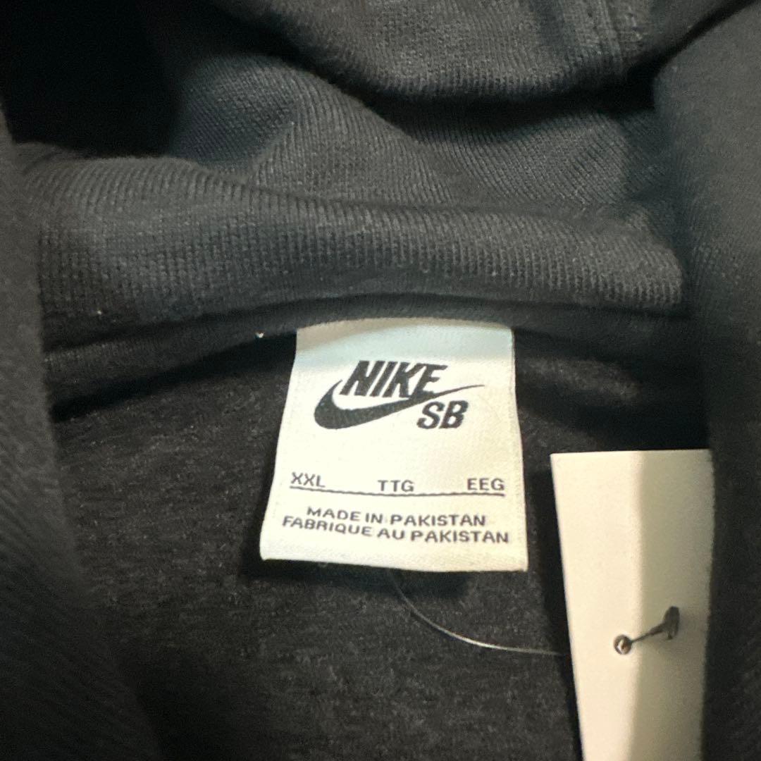 【新品】 Nike SB　パーカー　堀米雄斗　(2XL)　BLACK