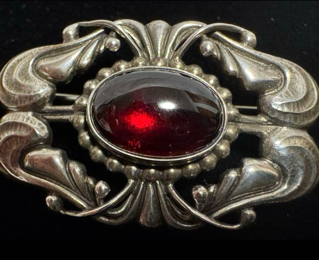 c*o様 北欧デンマーク　ヴィンテージ ジョージジェンセン　深い赤色。ブローチ4