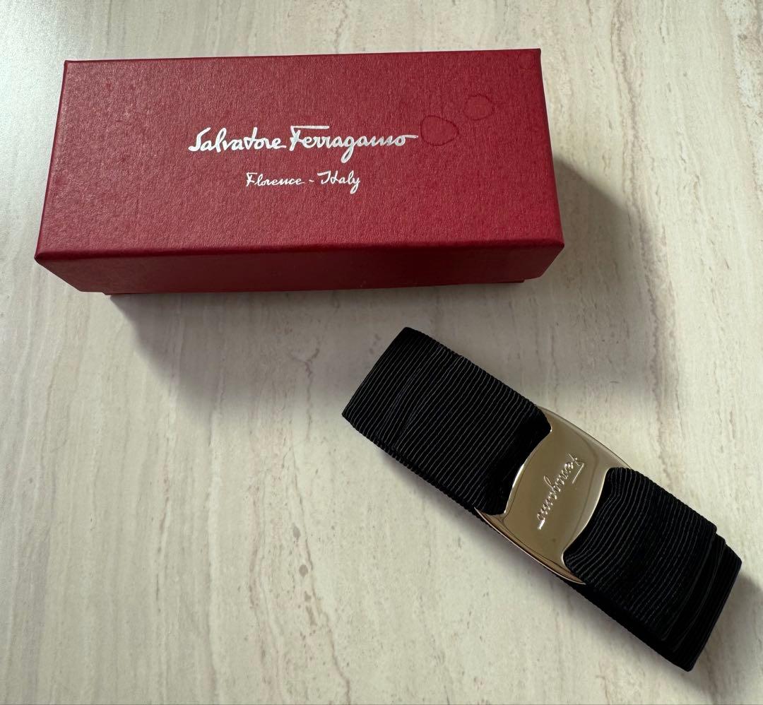 フェラガモ Ferragamo バレッタ　ブラック