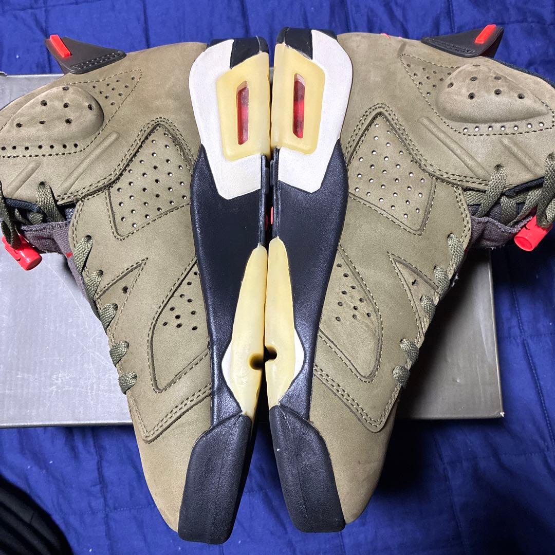 Travis Scott × Nike Air Jordan 6 Olive