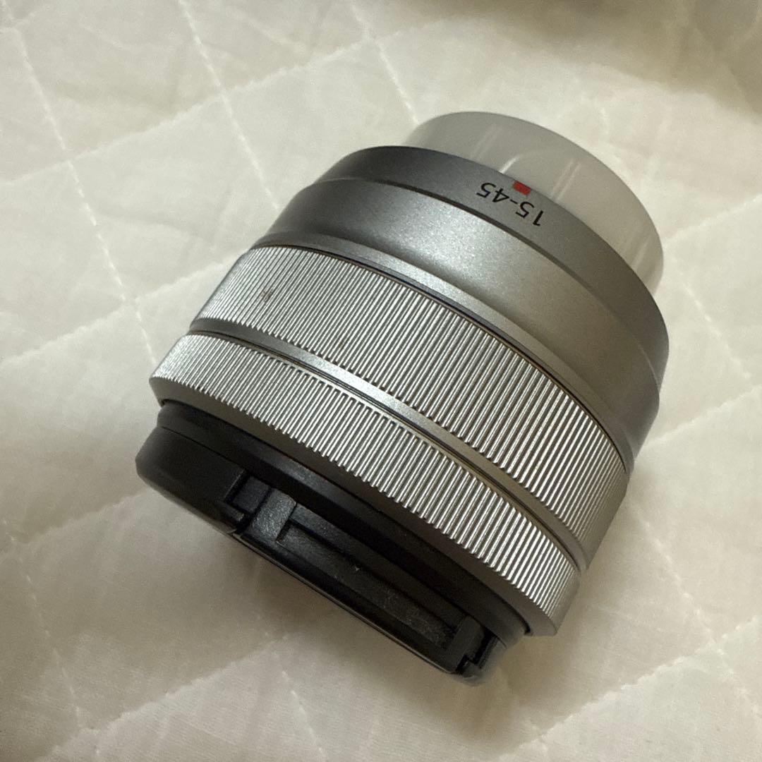 FUJIFILM X-A7 ミラーレス一眼カメラ 本体