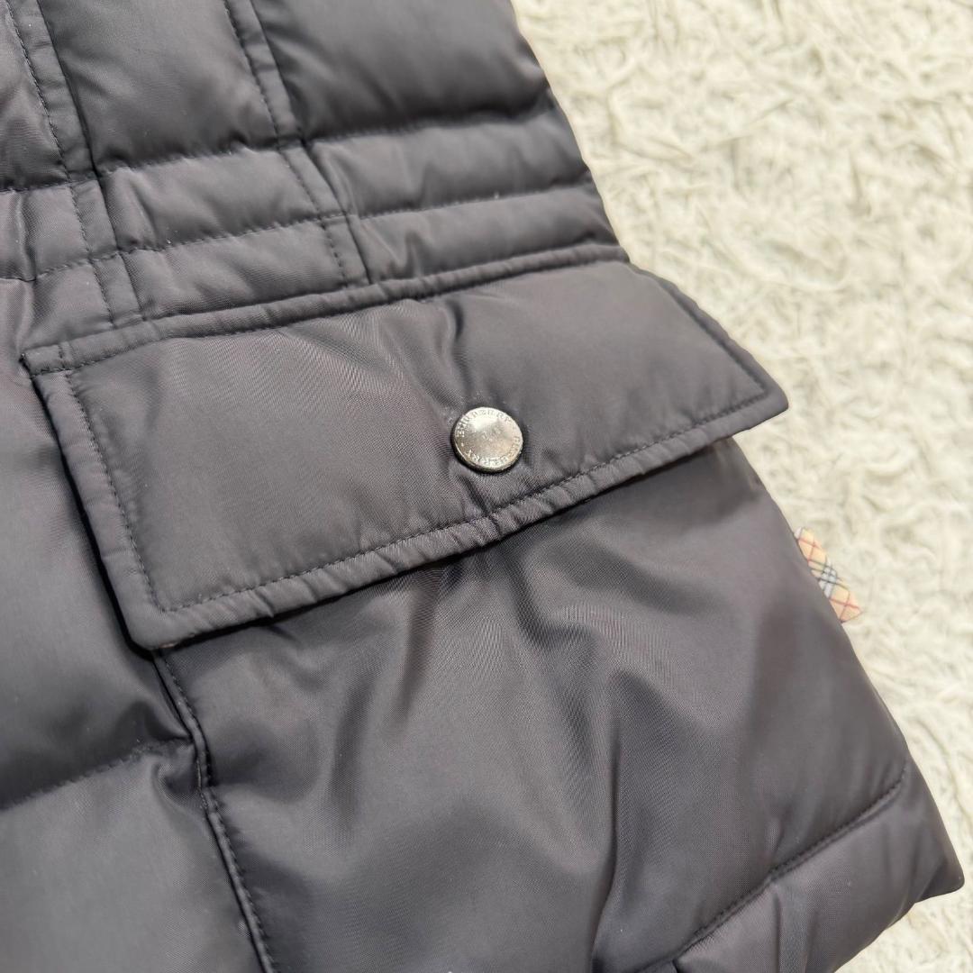 16984✨バーバリーロンドン フォックスファー ノバチェック ダウンベスト 黒