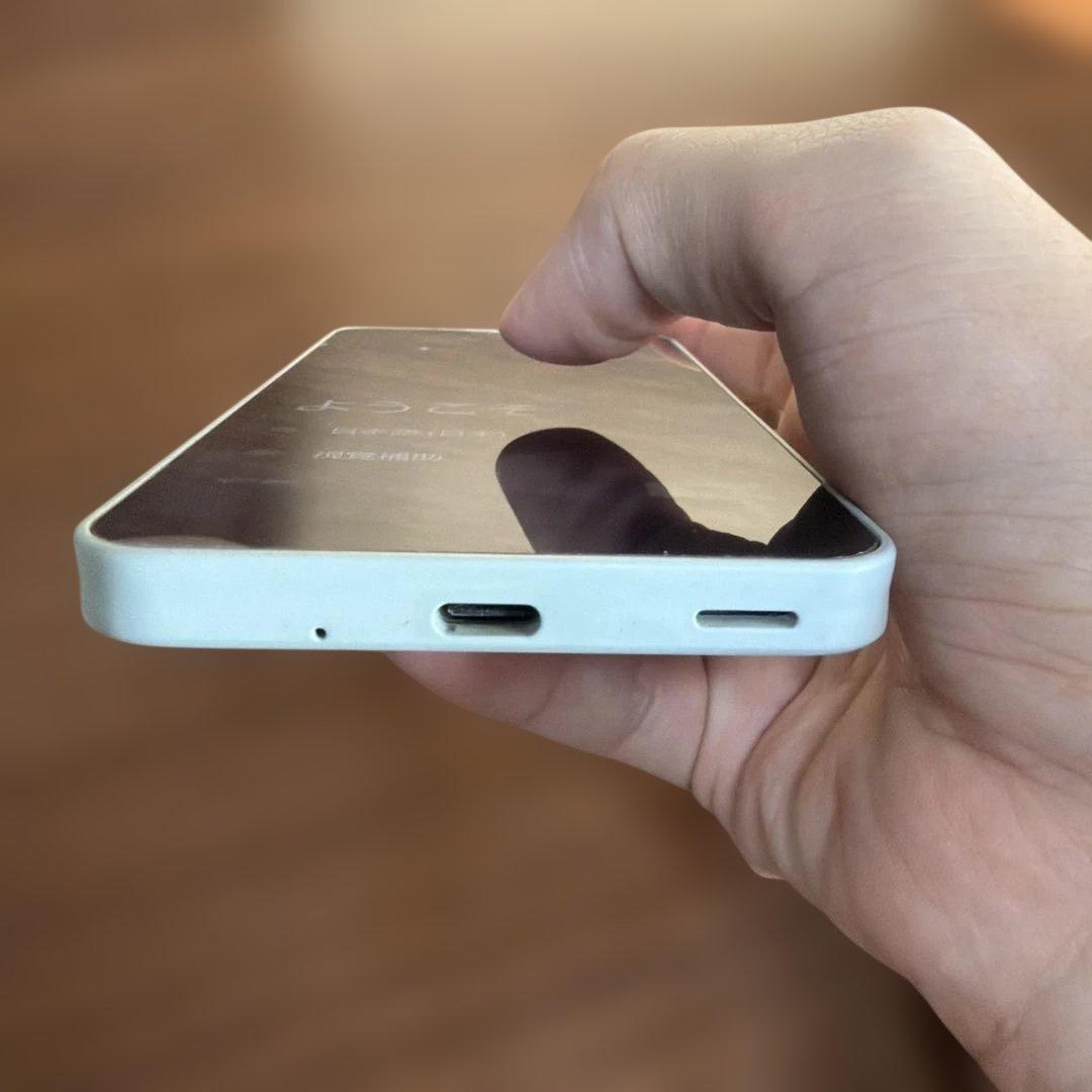 スマートフォン本体 AQUOS wish3 green