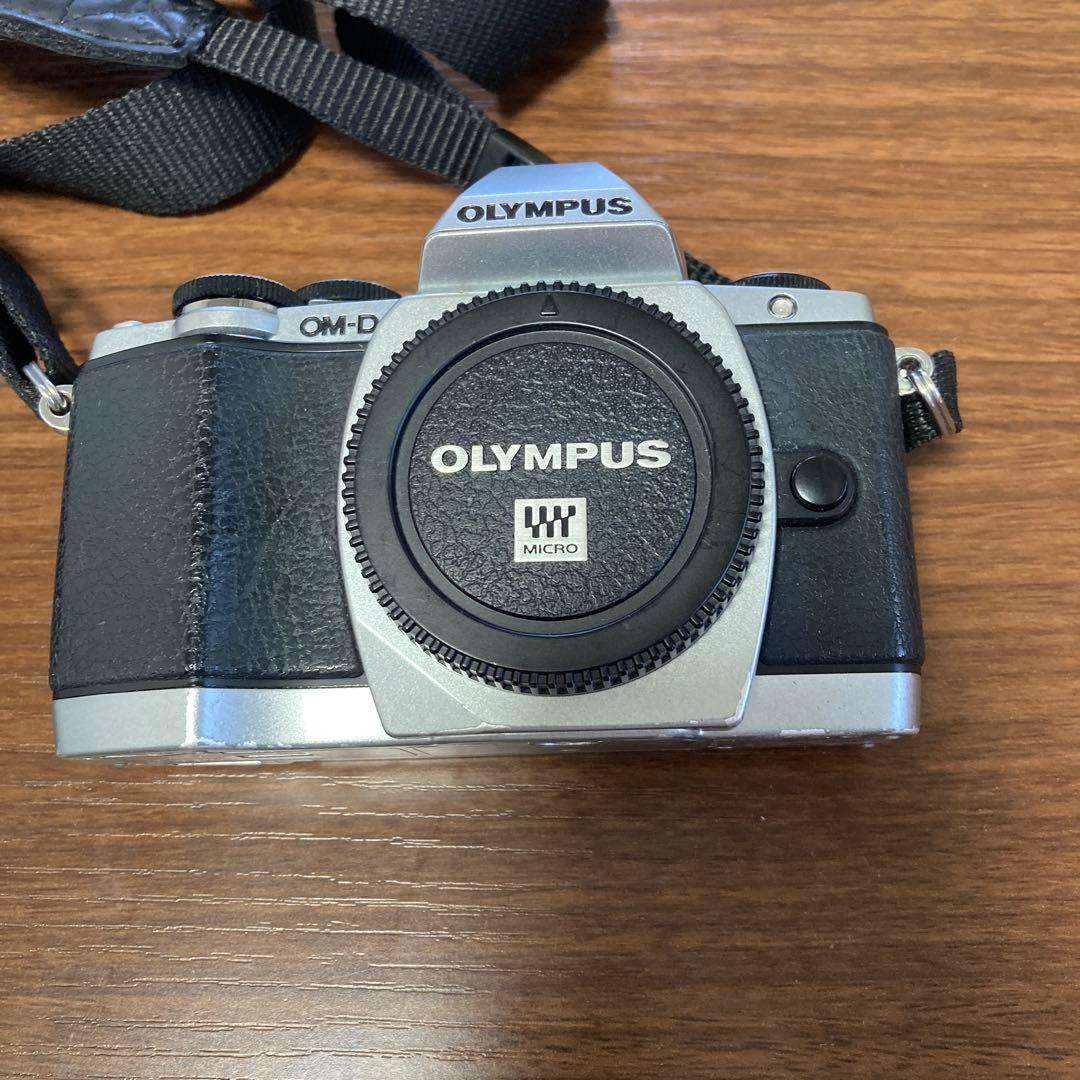 デジタルカメラ OLYMPUS OM-D E-M10