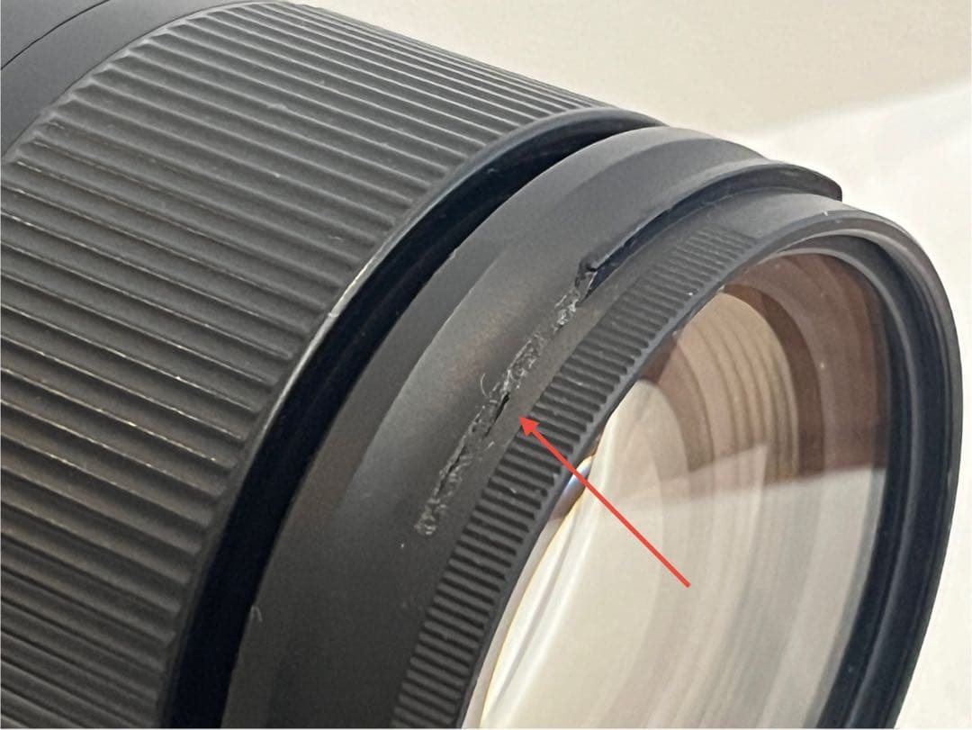 TAMRON 28-75mm F/2.8 Di III RXD 傷あり