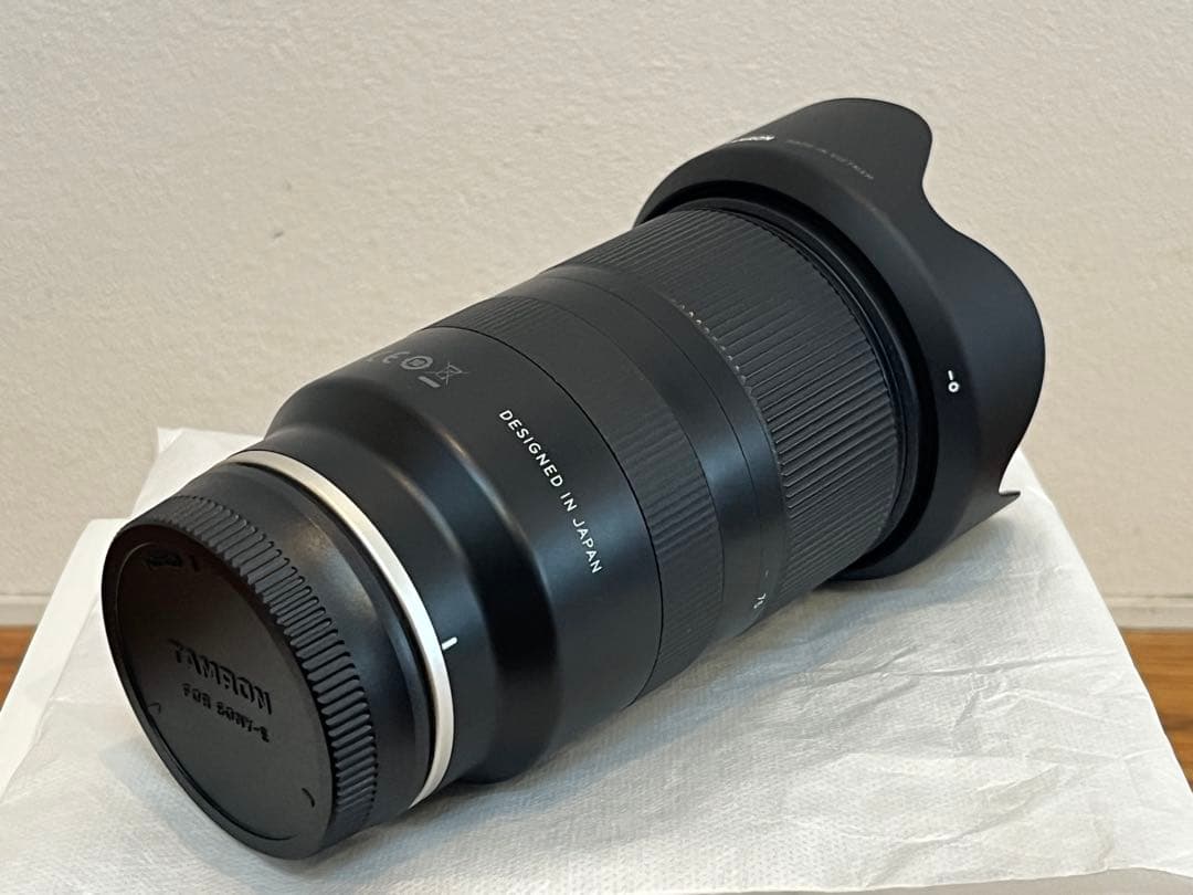 TAMRON 28-75mm F/2.8 Di III RXD 傷あり
