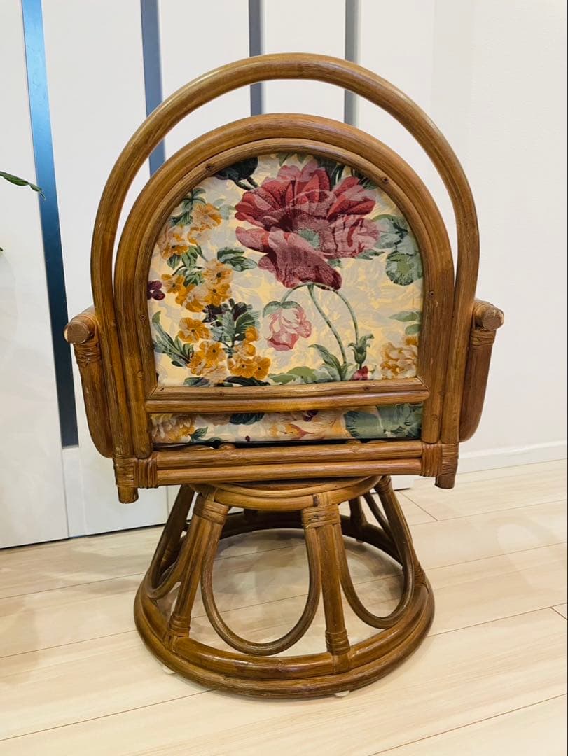 送料込み　ラタン　回転椅子　レトロ