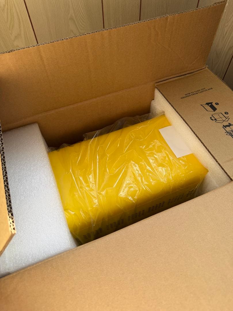 GOLDEN FIELD Q3056 ケース　黄色　コアラ