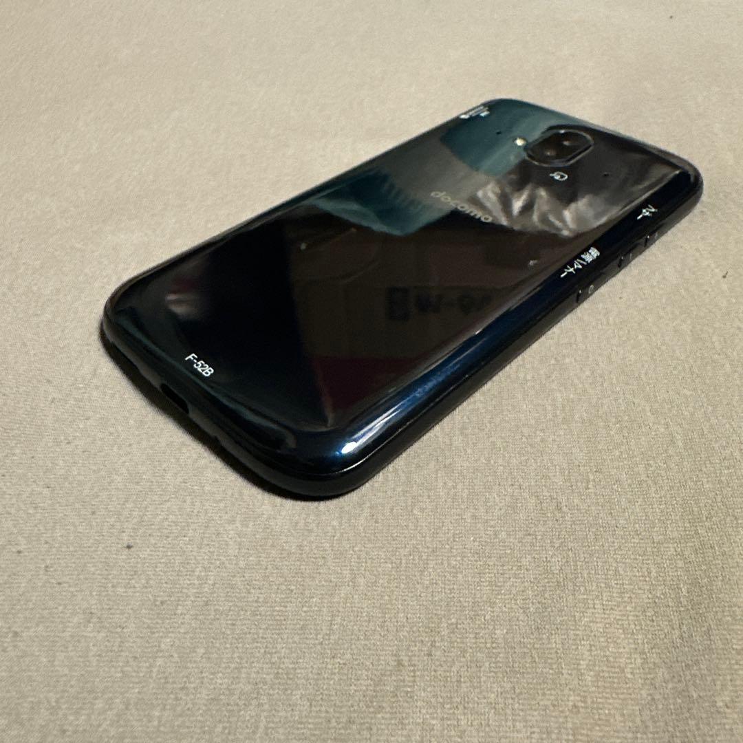 docomo らくらくスマートフォン F-52B SiMフリー 2