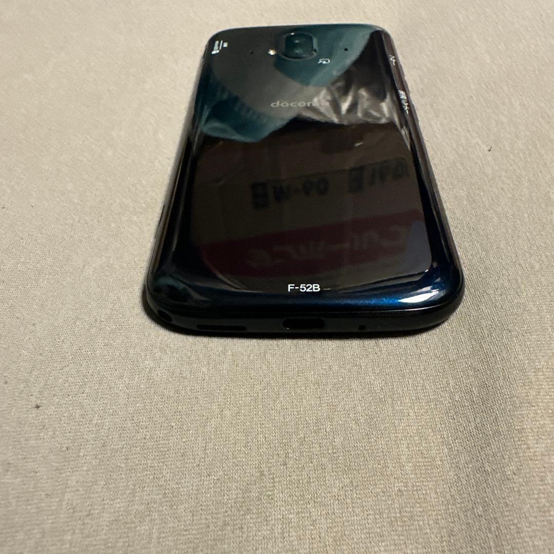 docomo らくらくスマートフォン F-52B SiMフリー 2