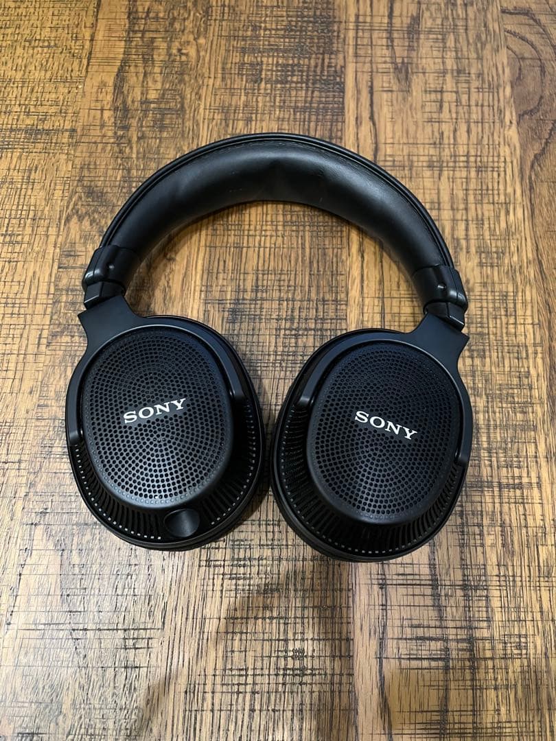 ヘッドホン SONY MDR MV1