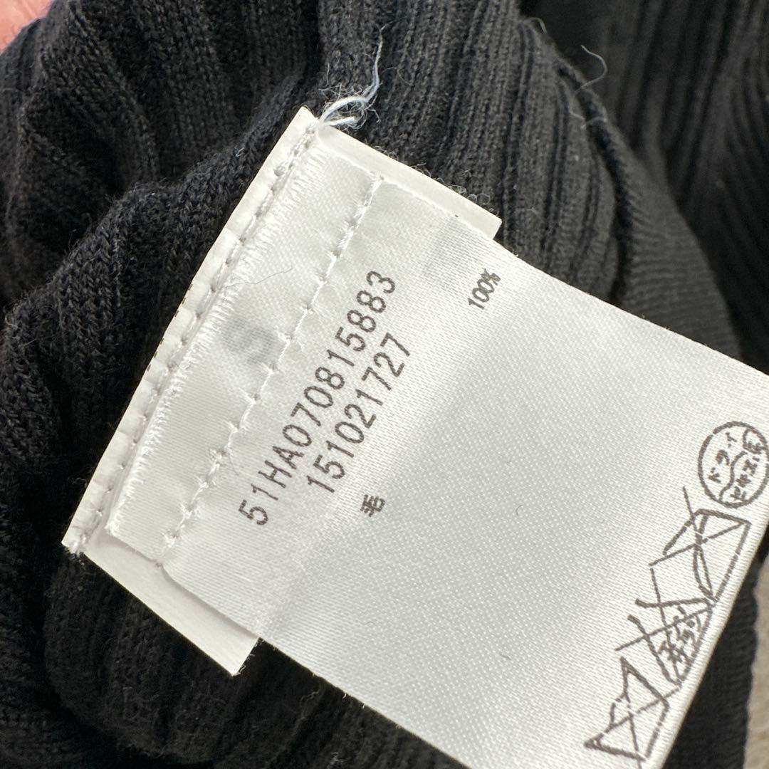 マルジェラ　ブラックリブ編みVネックニットセーター