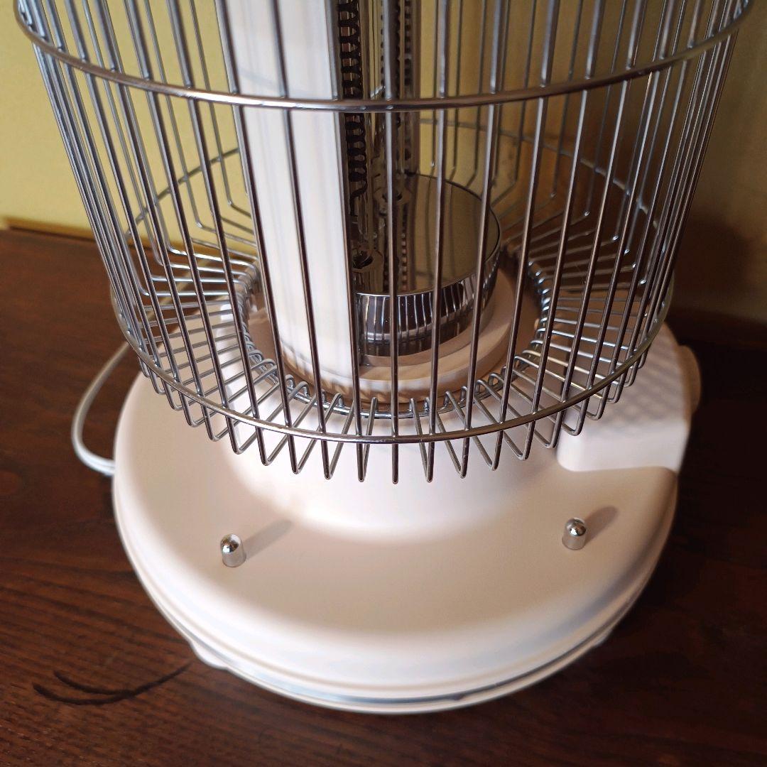 【美品】MODERN DECO レトロカーボン ヒーター ベージュ ストーブ