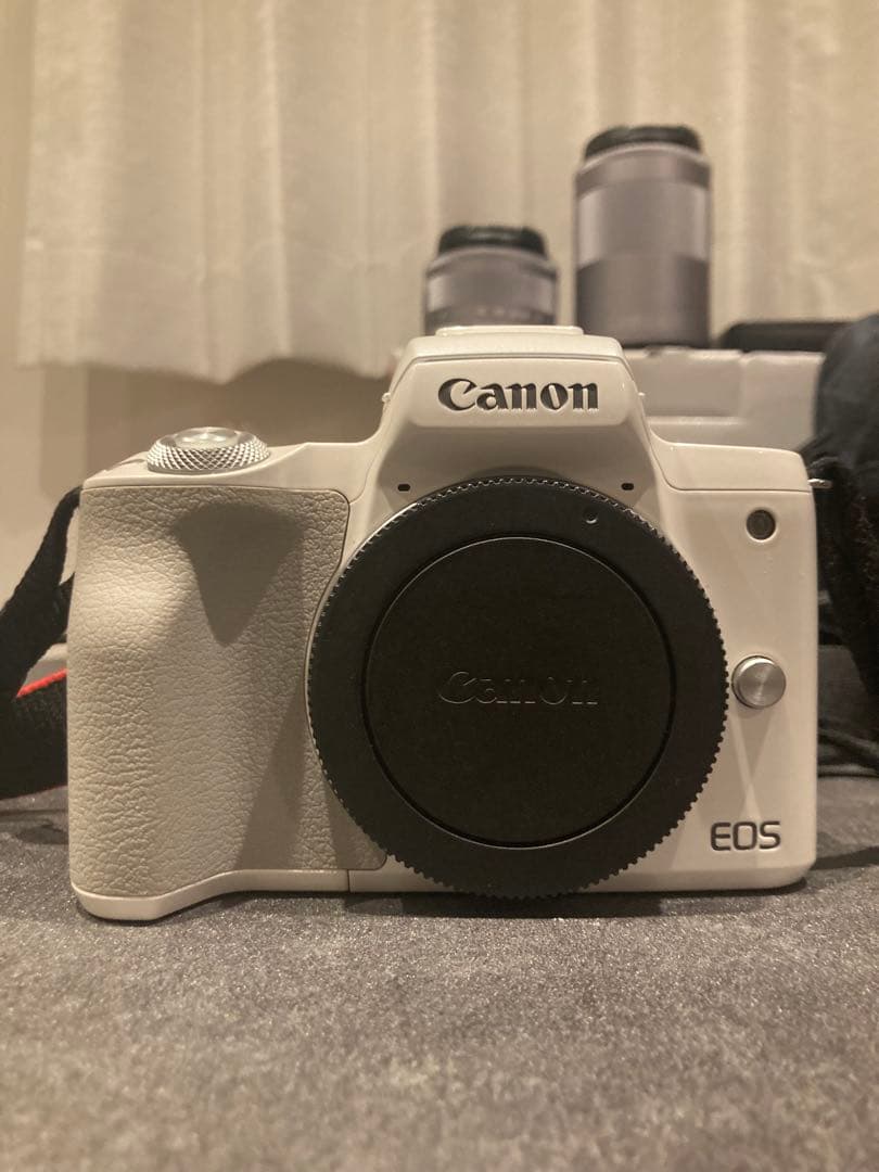 Canon EOS Kiss M ダブルレンズキット