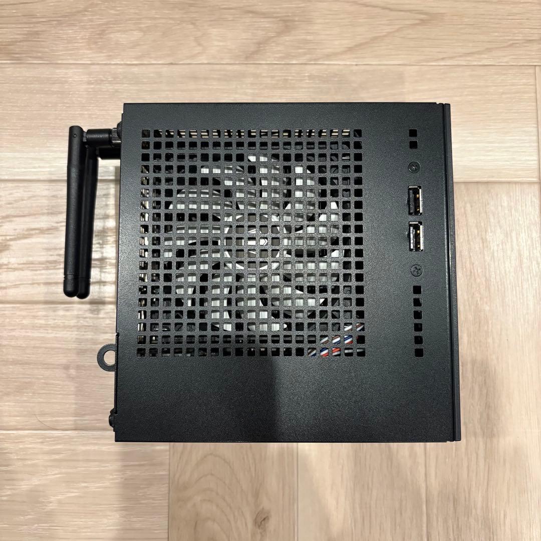 ASRock Desk mini A300 Ryzen 5 ミニPC ベアボーン