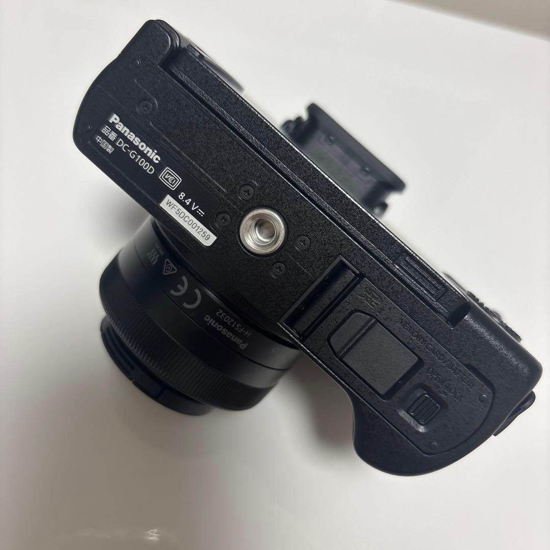 【ほぼ新品・保証有】 LUMIX ミラーレス一眼カメラ 三脚付き