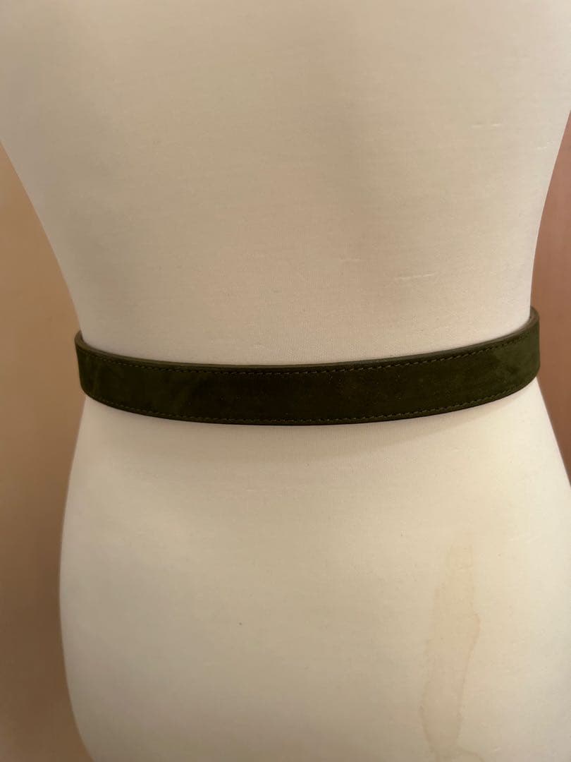 ⭐️イッセイミヤケ若草色ベルト未着用極美品⭐️