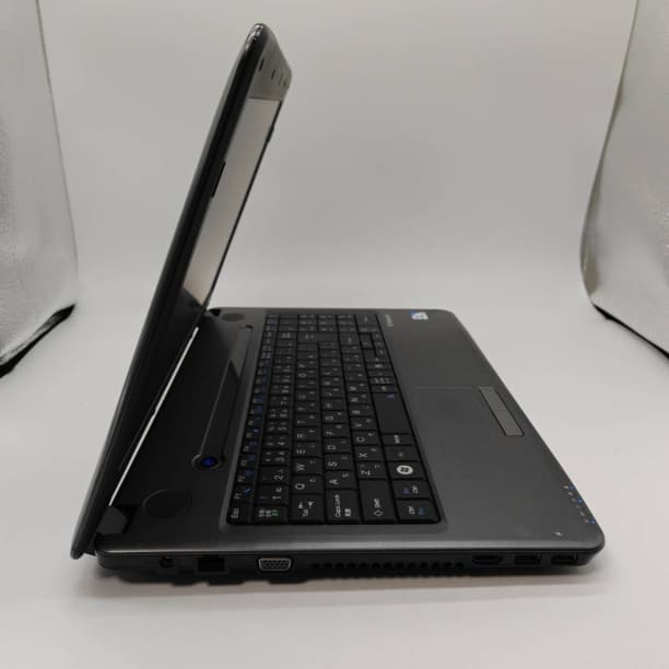 バッテリー◎ 15 エプソン Celeron B830 SSD128GB