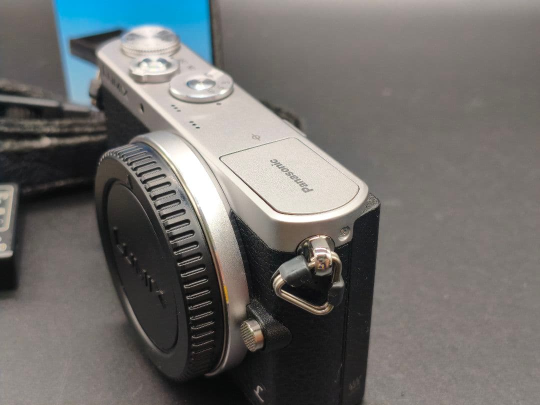 LUMIX DCM-GM1 シルバー Panasonic