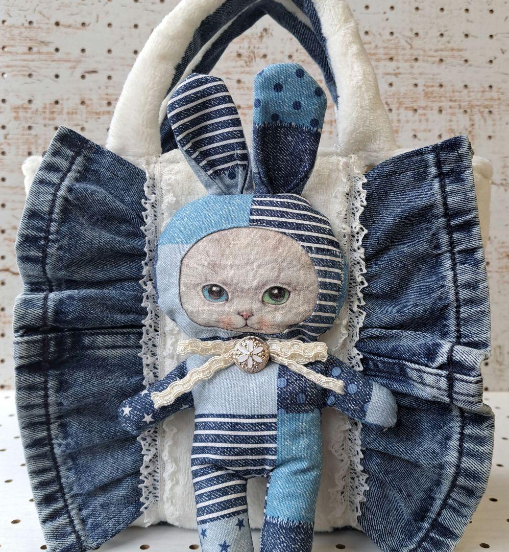 ゆ*ら様 コヤンイサムチョン　オッドアイねこちゃん　デニムリメイクトートバッグ