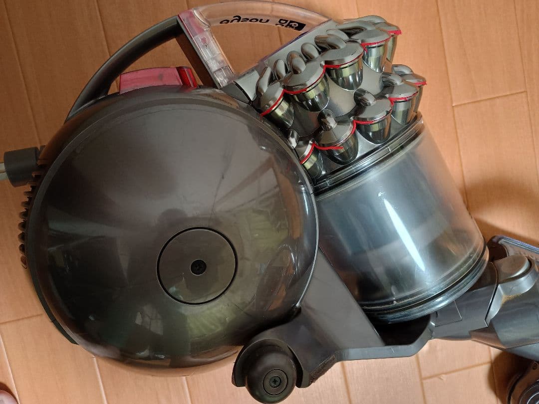 ダイソン　dyson DC63 キャニスター掃除機 分解洗浄品